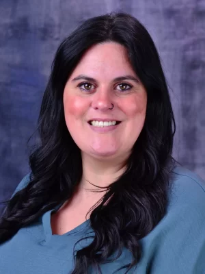 Headshot of Amanda, Administrative Support at Pennings Handyman